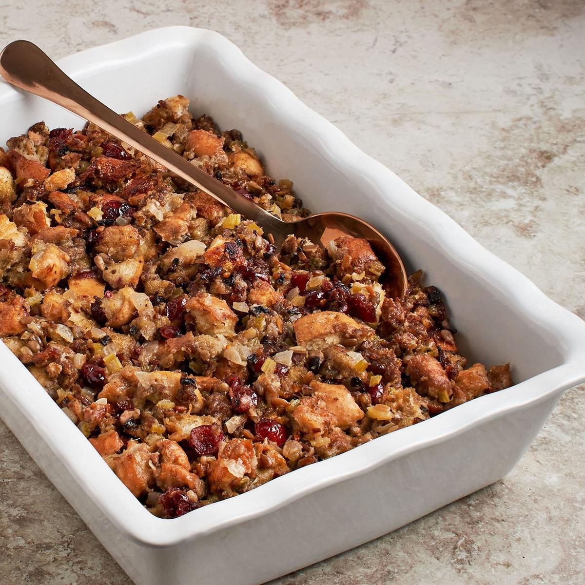 Incredible Sausage Stuffing: Savory, Sweet, & Flavor-Packed